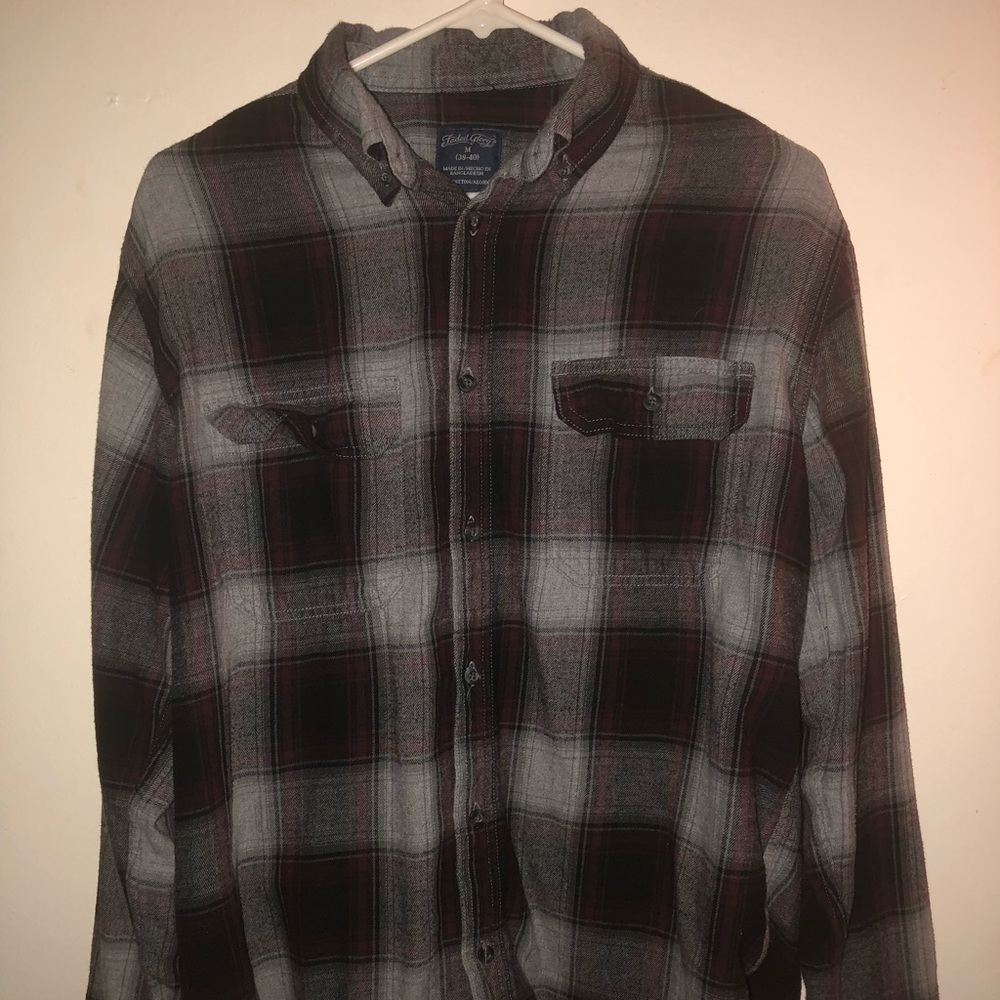 Men’s Flannel/ Button Down